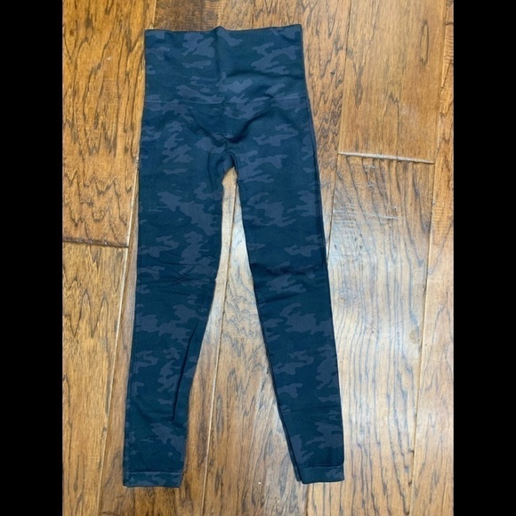 Spanx camouflage leggings - Picture 2 of 5